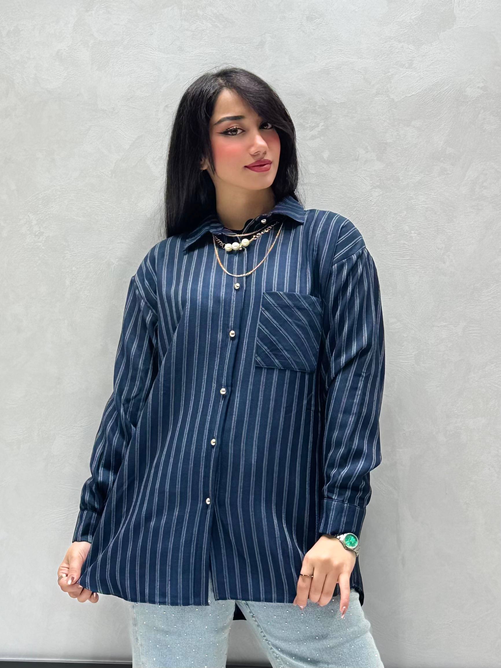 LACİVERT İNCİ DETAYLI ÇİZGİLİ GÖMLEK